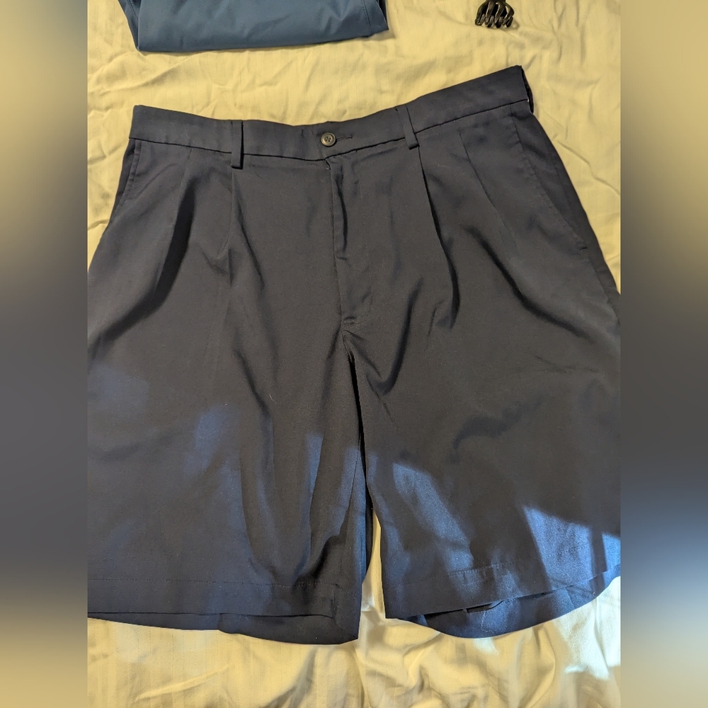 PGA Tour Pro Mens Golf Shorts Size 34 Blue Pleated Front